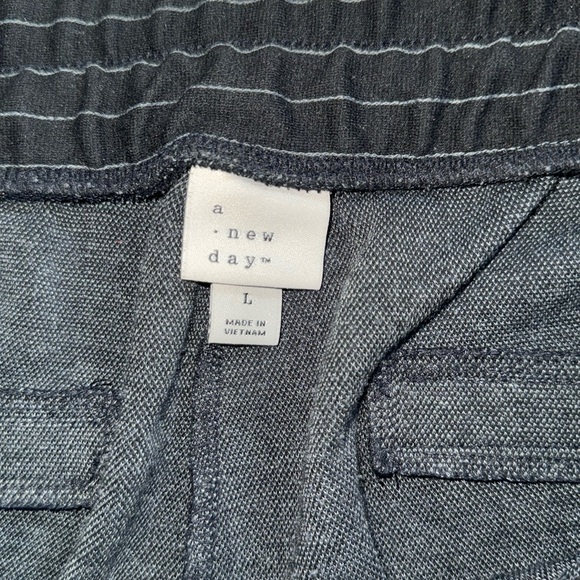 a new day pants - Picture 6 of 6